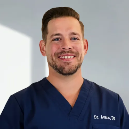 Dr. Avers, PM&R physician